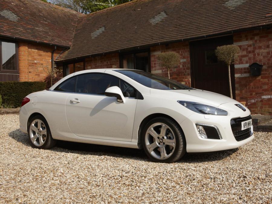  Peugeot 308 CC 2011 года  (UK) (фото 5 из 13)